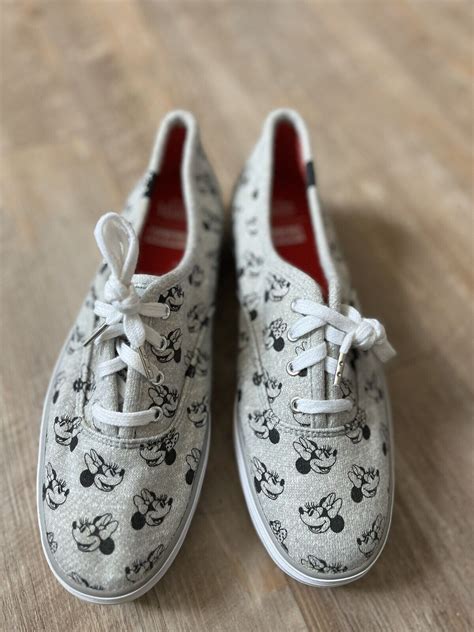 Keds Triple Kick Disney Minnie Mouse Grey White Shoes Gem