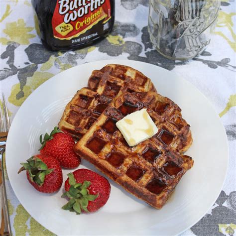 Cinnamon French Toast Waffles Recipe Mrbreakfast