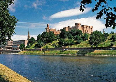 Inverness climate: weather by month, temperature, rain - Climates to Travel