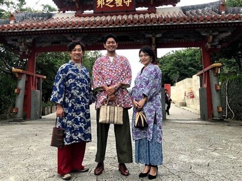 冲绳那霸 那霸市市长奖！冲绳传统服饰女性尊贵计划｜冲绳龙造园原创设计 Kkday