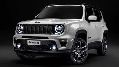 Jeep Pr Sente Le Renegade S Et Le Compass Night Eagle