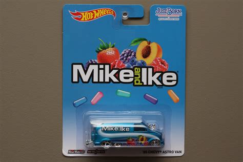 Hot Wheels Pop Culture Just Born Mike And Ike Chevy Astro Van