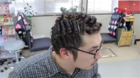 Pin By Saitaku On Mens Perm Rods Hair Rollers Permed Hairstyles