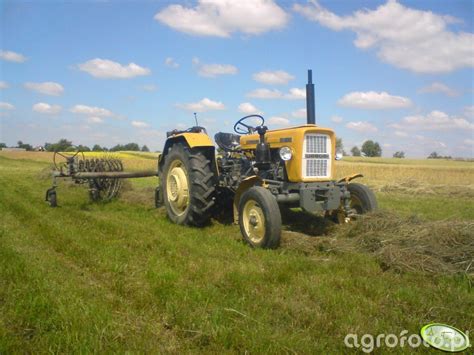 Fotografia Traktor Ursus C Zgrabiarka Galeria Rolnicza