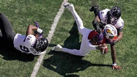 Backup Qb Takes Over After Kansas Daniels Injured Vs Tcu