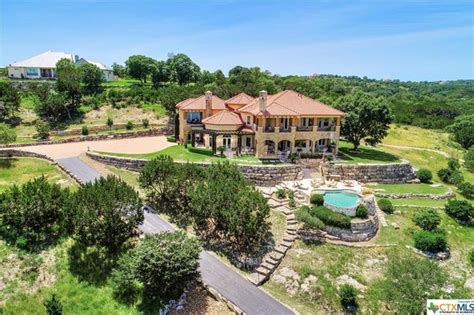 Canyon Lake Waterfront Homes For Sale | The Lakefront Group