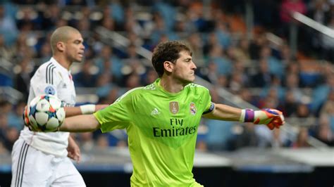 Hatalmas bejelentés igen Casillas 39 évesen visszatér a Real