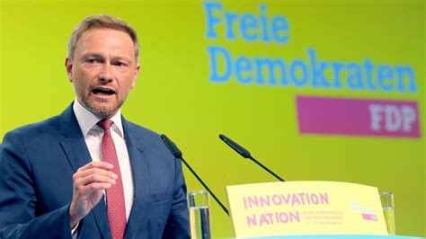 Christian Lindner Fdp Die Csu Wird Die Absolute Mehrheit Verlieren