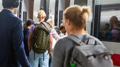 Deutsche Bahn Im N Chsten Tarifstreit Neue Streiks Drohen Stern De