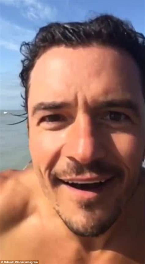 Orlando Bloom Goes Public On Instagram And Jokes About Nude Scandal Daily Mail Online