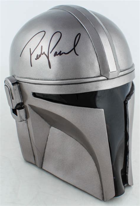 Pedro Pascal Signed "The Mandalorian" Full-Size Helmet (Beckett COA ...