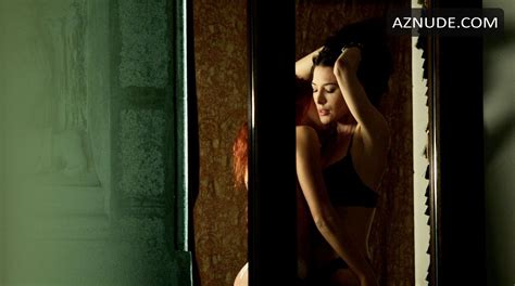 JAIME MURRAY Nude AZNude