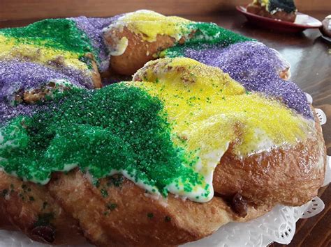 The Best King Cakes in New Orleans for Mardi Gras - Eater New Orleans