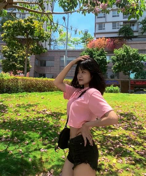 B Ng M T Tr C Th N H Nh Quy N R V N Ng I M C A Hot Girl X B Nh D Ng