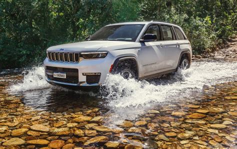 Campinas br Jeep Grand Cherokee retorna ao mercado bem mais econômico