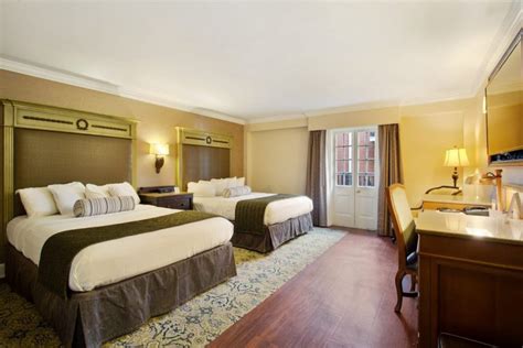 New Orleans Hotel Rooms and Reservations - Hotel St. Marie