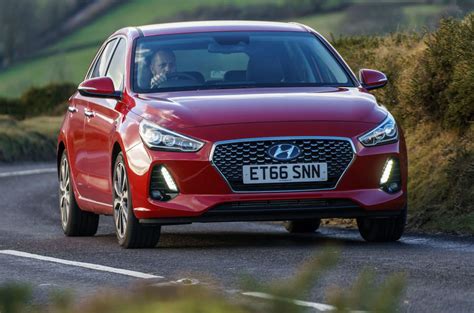 2017 Hyundai I30 10 T Gdi 120 Se Nav Review Autocar