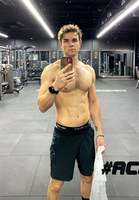 Vampire Diaries Nathaniel Buzolic Training Day Great Body Hot Men