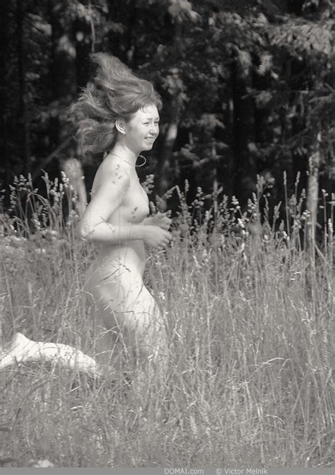 Redhead Teen Ginger Playing In The Field Domai Ginger 3 Ginger High 0018 Porn Pic