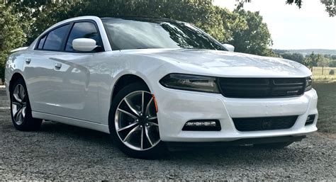 Owners Perspective: Dodge Charger SXT: - MoparInsiders