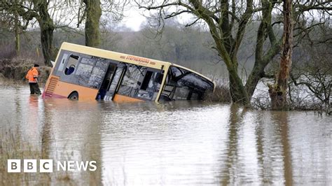 Flood Drama School Bus Driver Ignored Road Closed Signs Bbc News