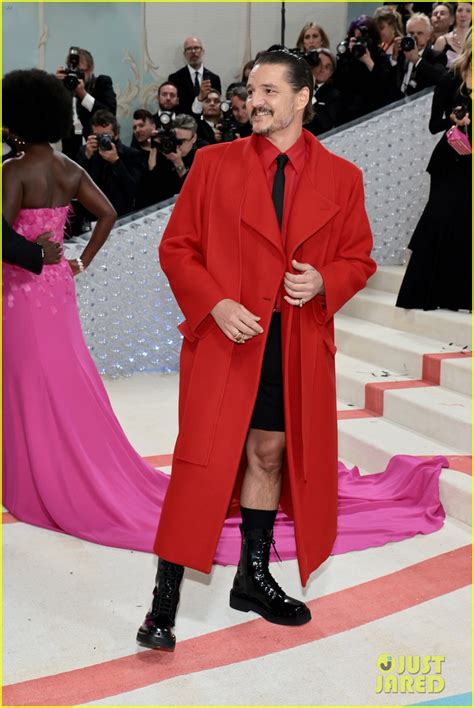 Pedro Pascal Goes Bold In Red For Met Gala 2023 With Last Of Us Co Star Bella Ramsey Photo