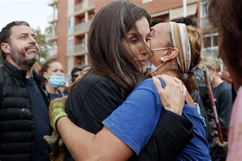 N O Para Voc S Rainha Letizia Em L Grimas Durante Momentos De