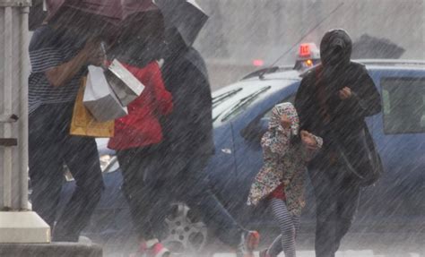 Météo arrivée d averses et d orages ce soir 5 départements en vigilance