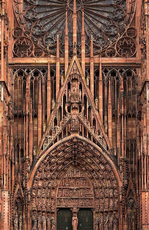 Catedral De Notre Dame En Estrasburgo Fondos Estatua Escultura