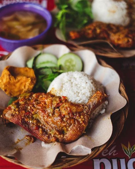 Resep Ayam Gepuk Ala Pak Gembus Yang Enak Dan Gampang Banget