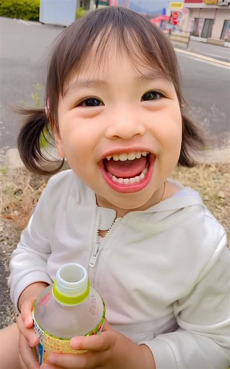 ritsuki in 2024 | Kids, Aesthetic wallpapers, Iphone wallpaper