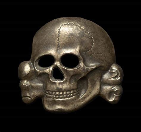 SS Cap Skull S P 40 One Pin Remaining Rare Maker