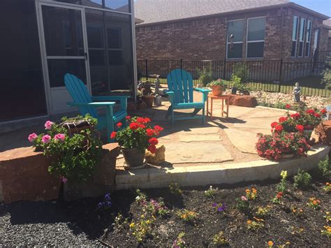 Freestanding Flagstone Patio W Decomposed Granite And Xeriscape