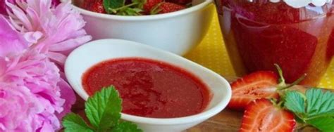 Рецепт Клубника, перетертая с сахаром (на зиму) - Готовить просто