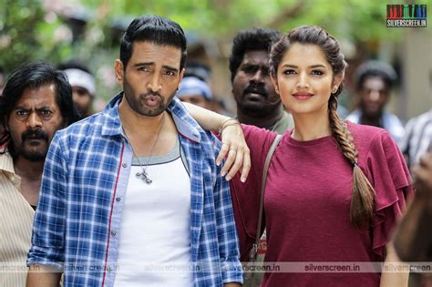 A1 Movie Stills Starring Santhanam Tara Alisha Silverscreen India