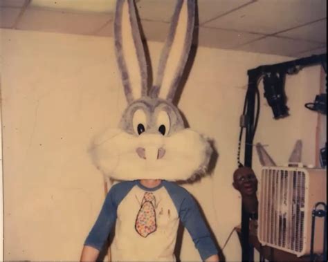 The Delbert Cartoon Report: Bugs Bunny Walkaround Costumes