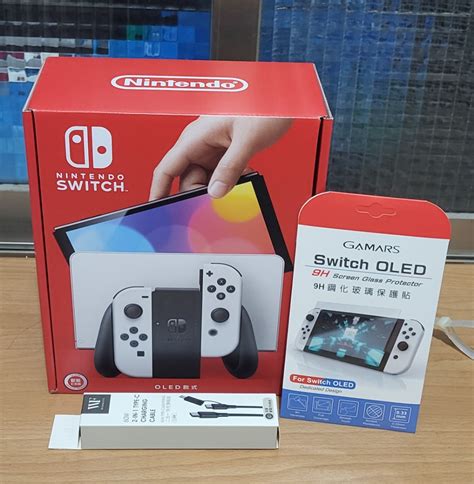 全新oled Switch 電玩遊戲相關 電玩主機 Nintendo 任天堂在旋轉拍賣