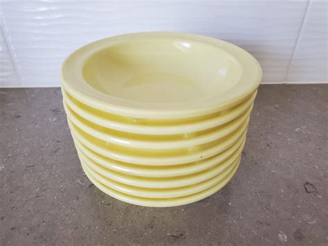 Vintage Yellow Prolon Ware Melamine 24 Pc Set Dinnerware Plates