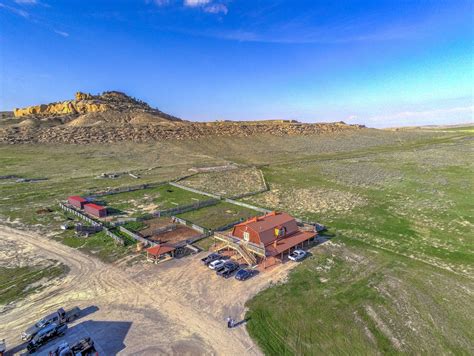 Exclusive Kanye West Takes 11m Wyoming Ranch Off The Market