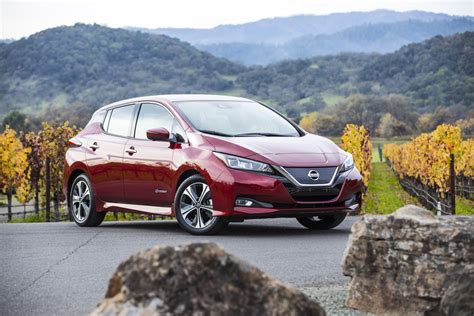 Nissan LEAF 2019 precios versiones y equipamiento en México