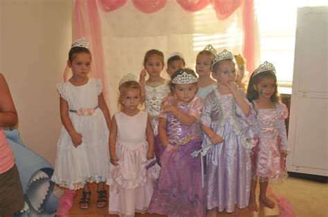 Cinderella S Ball Birthday Party Ideas Photo 19 Of 43 Catch My Party