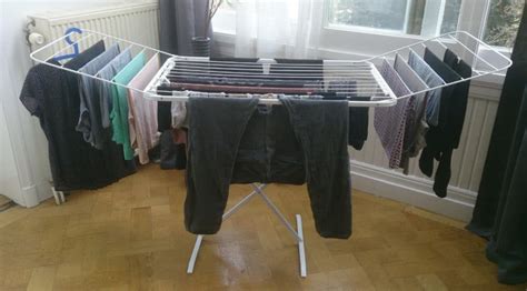 4 Methods To Dry Clothes Without Dryer