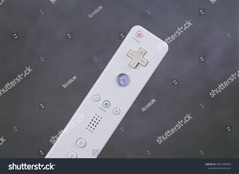 85 Wii Remote Images, Stock Photos, 3D objects, & Vectors | Shutterstock