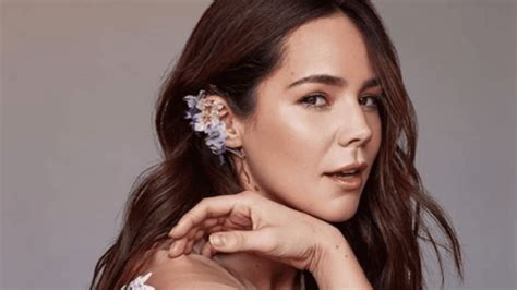 Camila Sodi con un bikini tan pegado que las tiritas no aguantaron más Bronceado de encantos