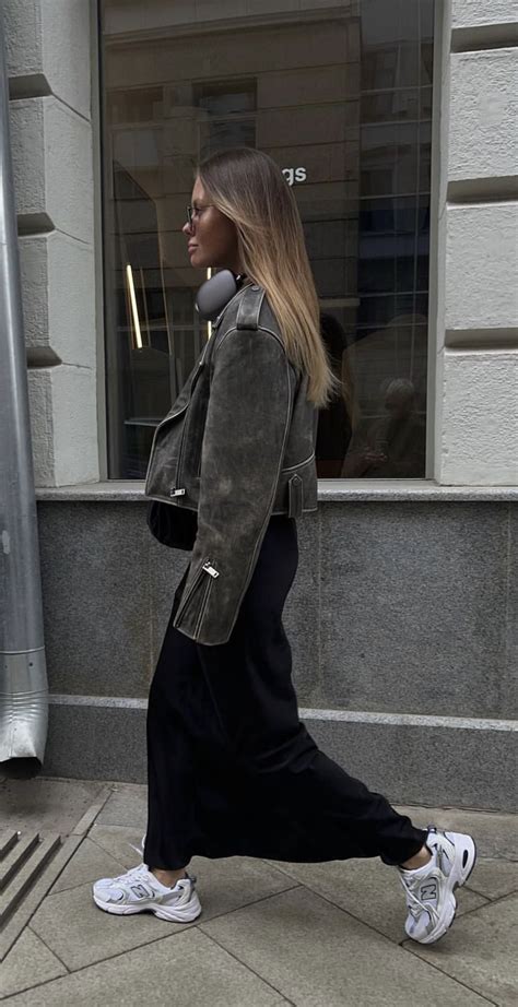 Pin op Looks | Kleding stijlen, Outfit ideeën, Outfits