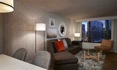 Magnificent Mile Rooms at Hilton Grand Vacations Chicago