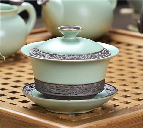 Chinese Porcelain Celadon Ru Kiln Tea Cup Green Color Gaiwan Lidded