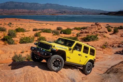 The Jeep Wrangler Clinches Accolade For Best Suv Of The 2024 Model Year Cape Coral Chrysler