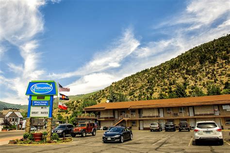 Glenwood Springs Inn: 2019 Room Prices $65, Deals & Reviews | Expedia