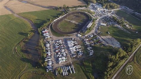 Kansas Race Track Directory Of Asphalt And Dirt Tracks And Drag Strips